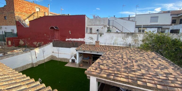 Santa Teresita exterior (7)