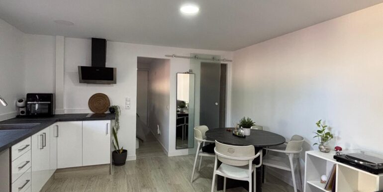 San Lorenzo - apartamento cocina (2)