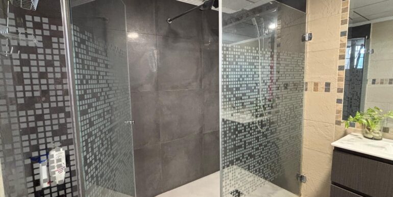 San Lorenzo - baño I (3)